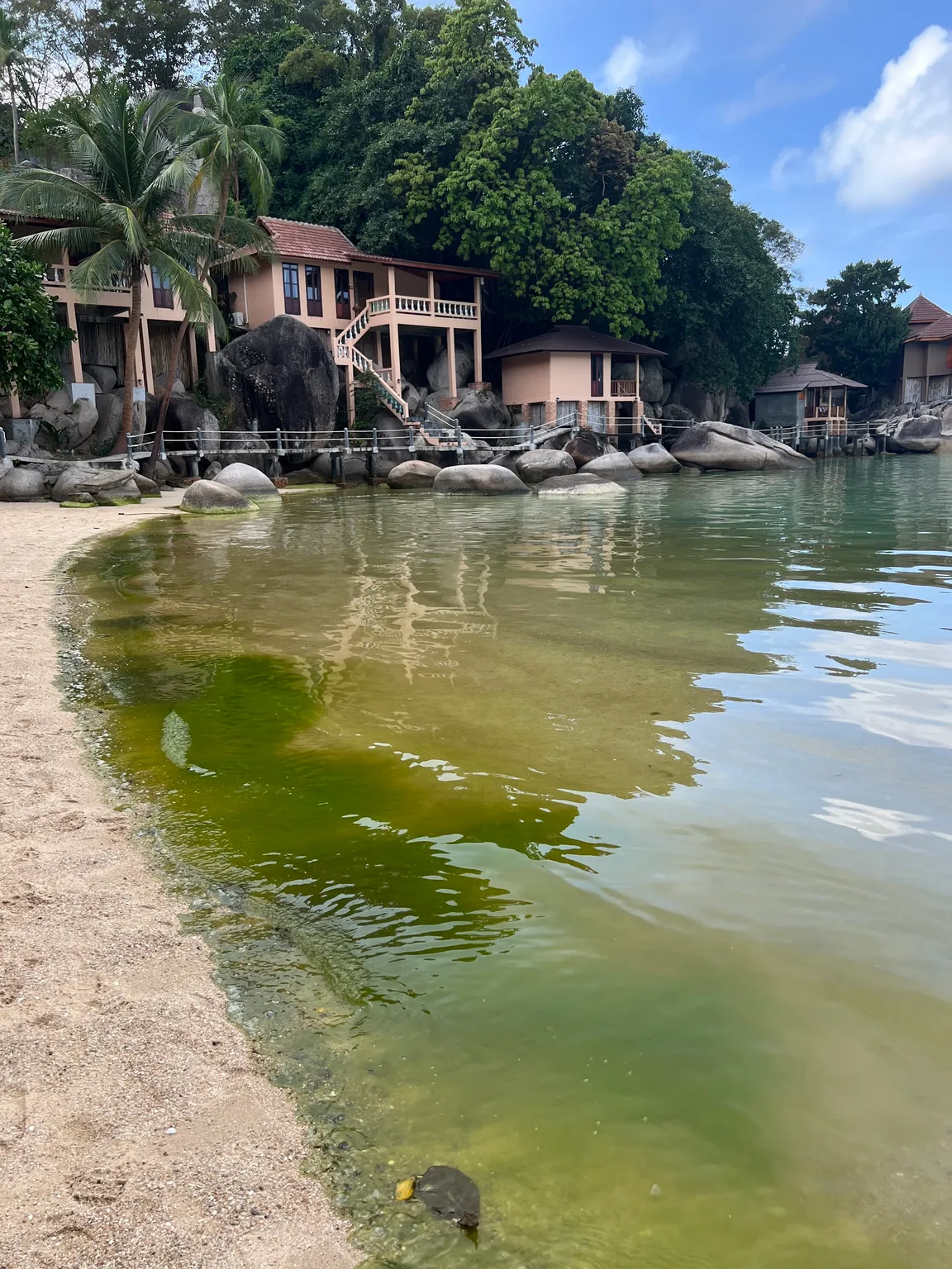 Taa Toh Lagoon Beach