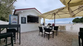 Beach Bar Maž