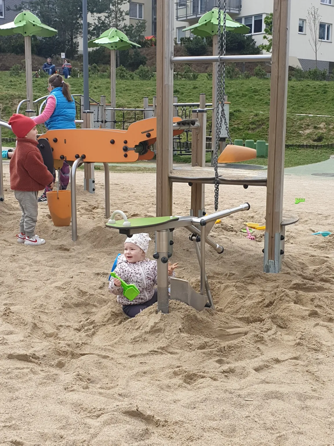 Zielona Dolina Park Zabaw - Hossa