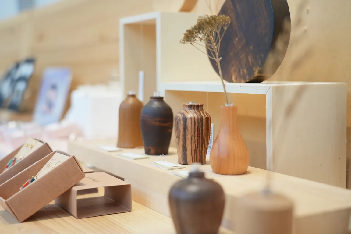 Hiroshima City Museum of Contemporary Art Museum Shop "339“