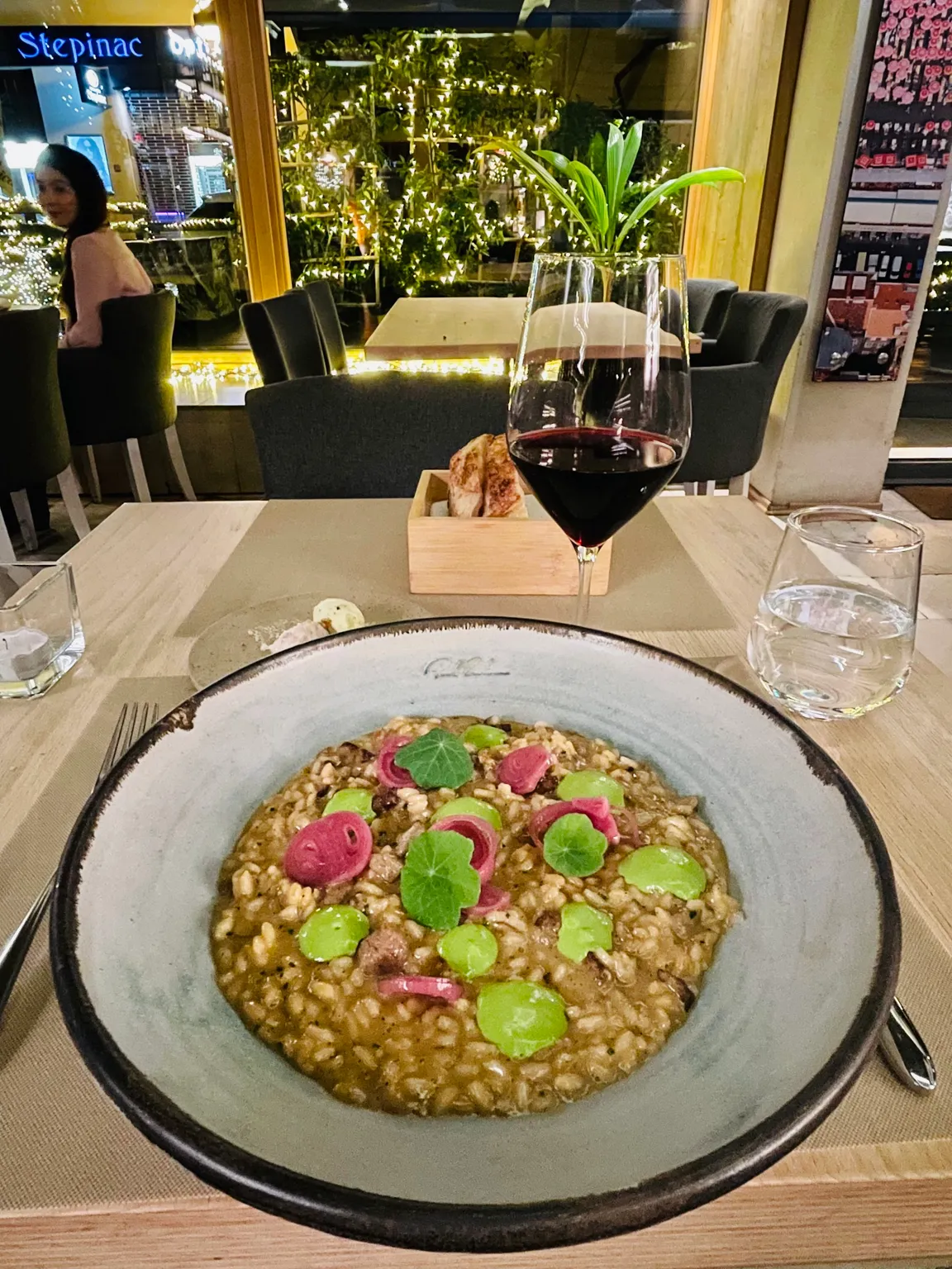 Pod Zidom Bistro