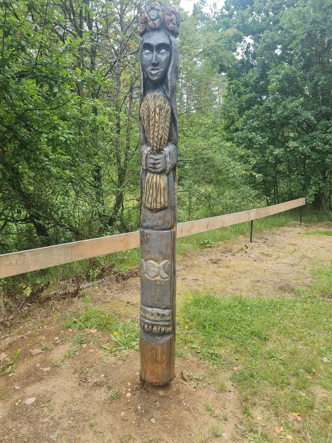 Kamienne Kręgi - Węsiory