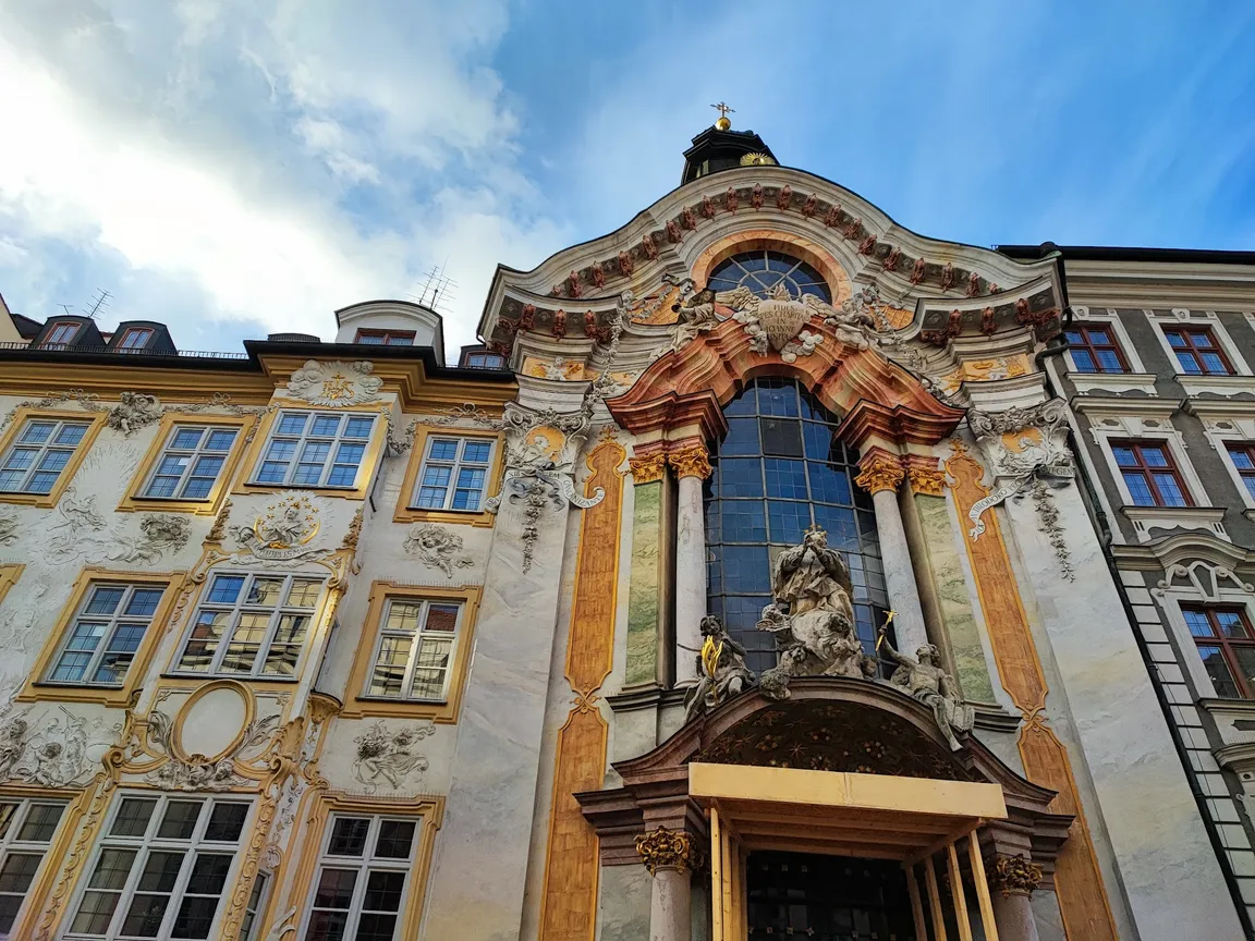 Kościół św. Jana Nepomucena w Monachium