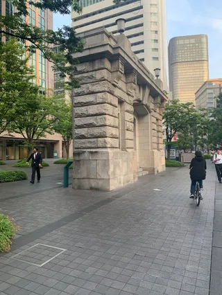 旧大阪毎日新聞大阪本社 旧社屋玄関 玄関ポーチ