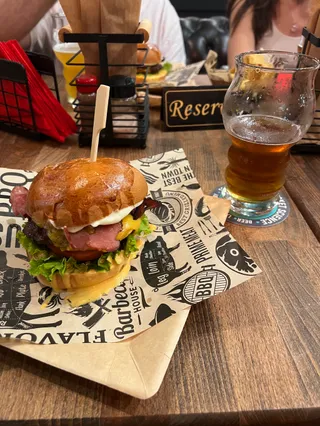 BARON-craft beer bar