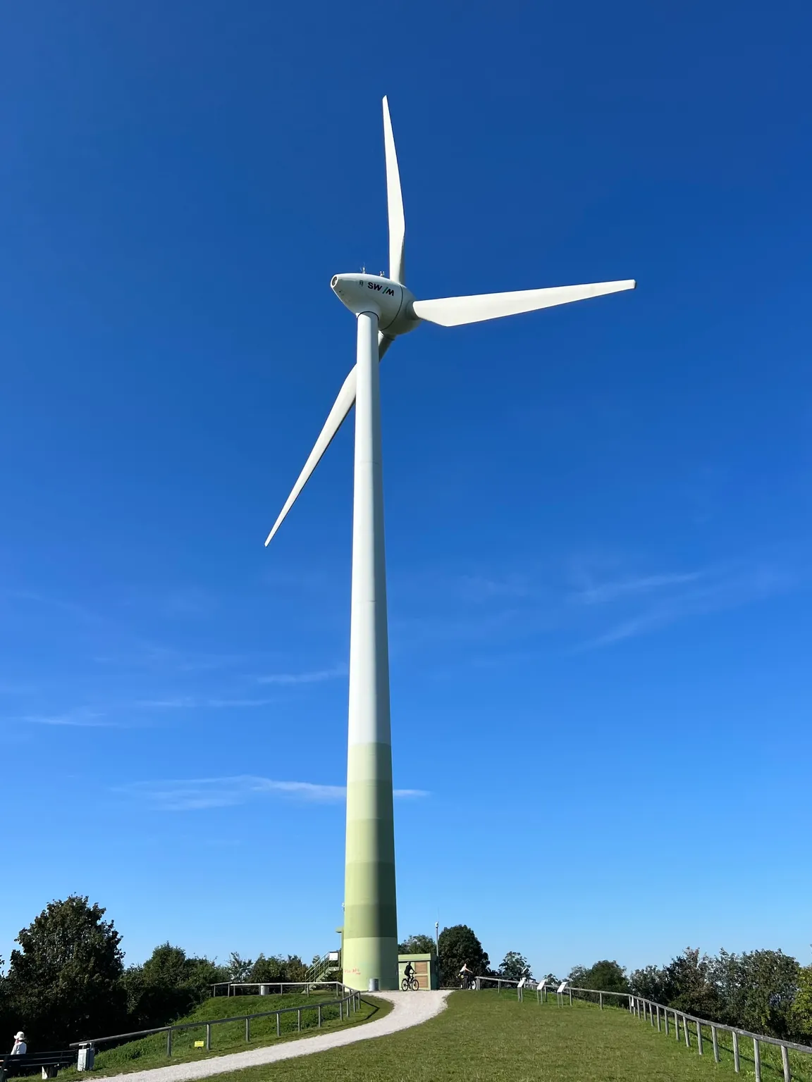Müllberg München Ausblick auf HKW Nord