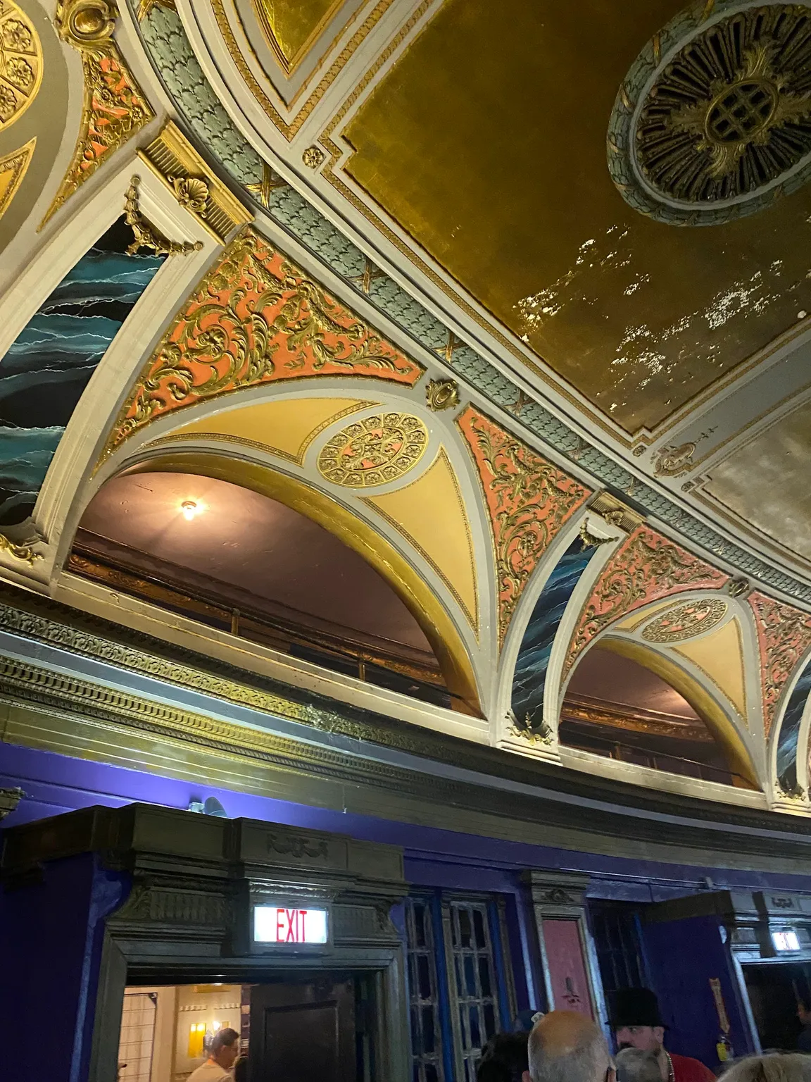 The Riviera Theatre