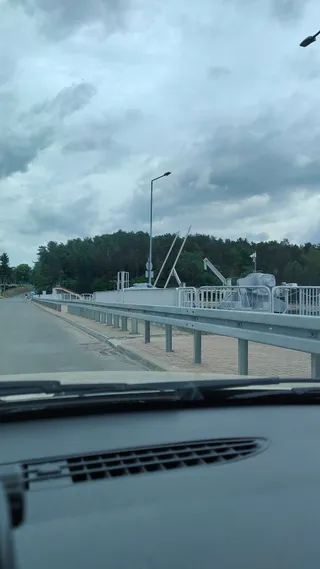 zapora w Nieliszu
