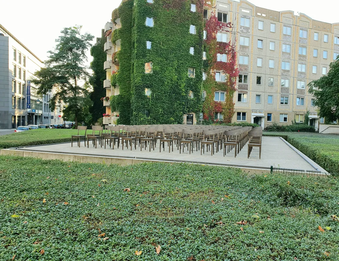 Holocaust Memorial