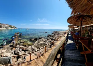 Tiki Beach Bar