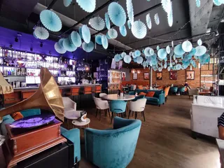 Dram Bar: Coffee / Kitchen / Cocktails