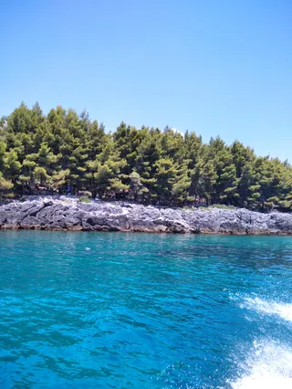 THE SEA CAVE CAMPING