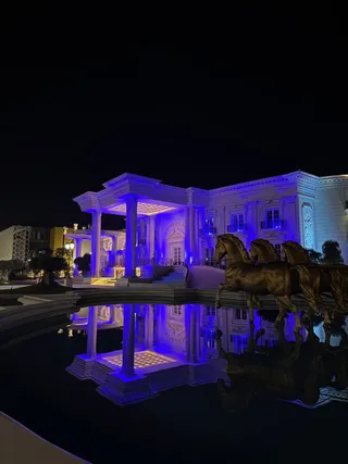 La Gert Grand Palace