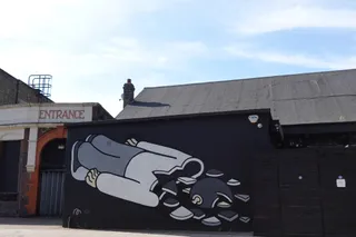 Mural (street art)