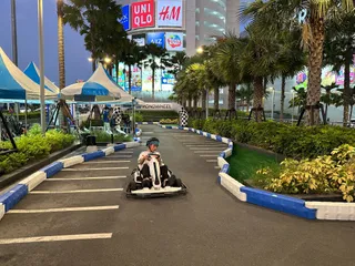 E-Gokart Track for Kids (Terminal 21 Pattaya) สนามโกคาร์ทไฟฟ้า 卡丁车 го-карт