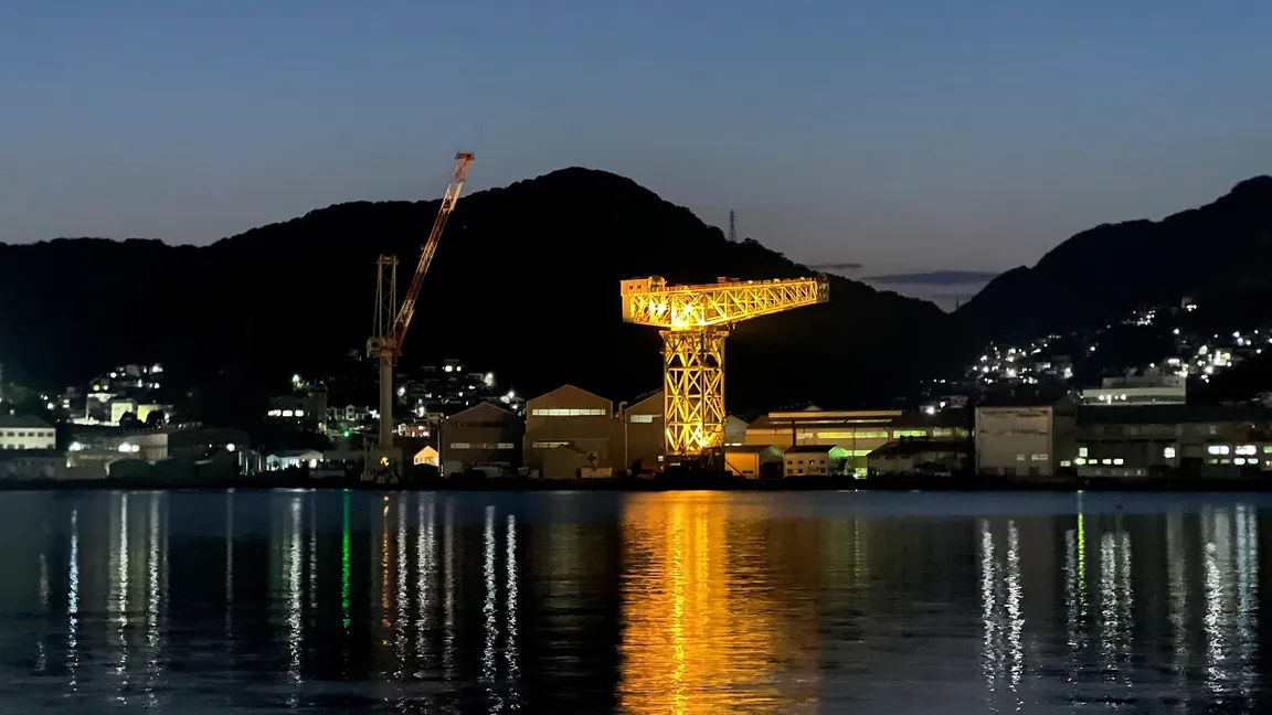 Giant Cantilever Crane (World Heritage Site)
