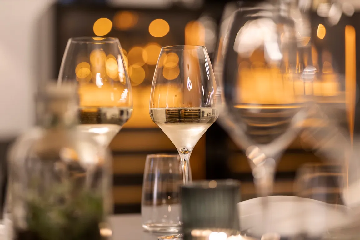 Heine's Wine & Dine