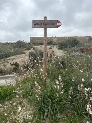Victoria Lines trail Start