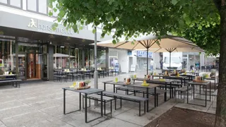 HANS IM GLÜCK Burgergrill