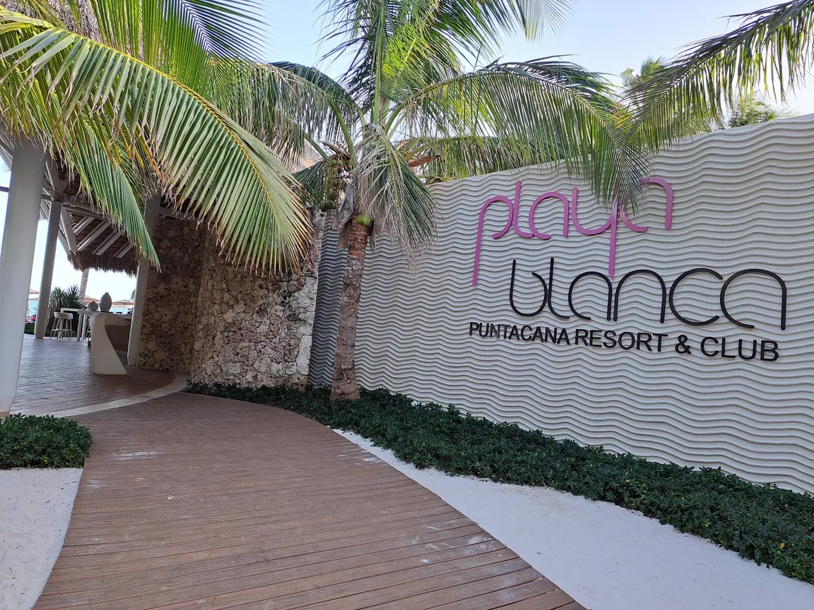 Playa Blanca Restaurant