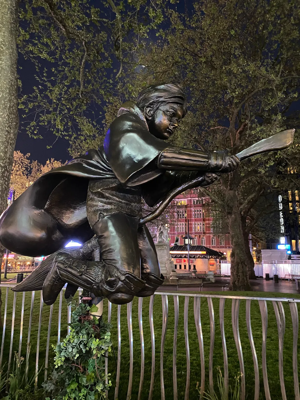 Harry Potter Statue