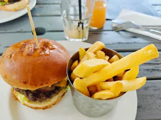The Dickens Inn