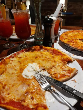 La Cantina