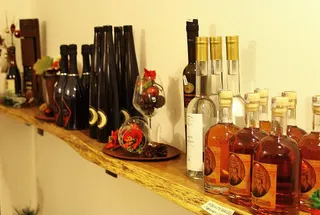 Il Vinaio Vini Sfusi Di Manduria e del Salento - Cantina Enoteca Wine shop