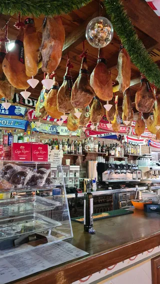 Cafetería Restaurante Axarquía