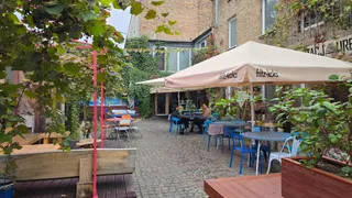 Pitagoras Greek Food & Wine