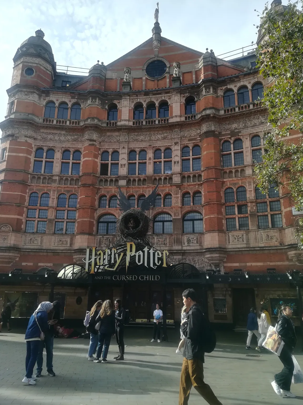 Harry Potter Statue