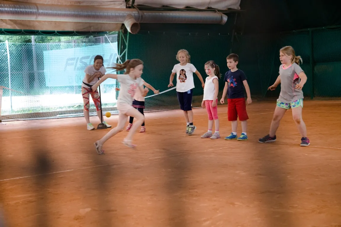 AM TENIS Klub Tenisowy