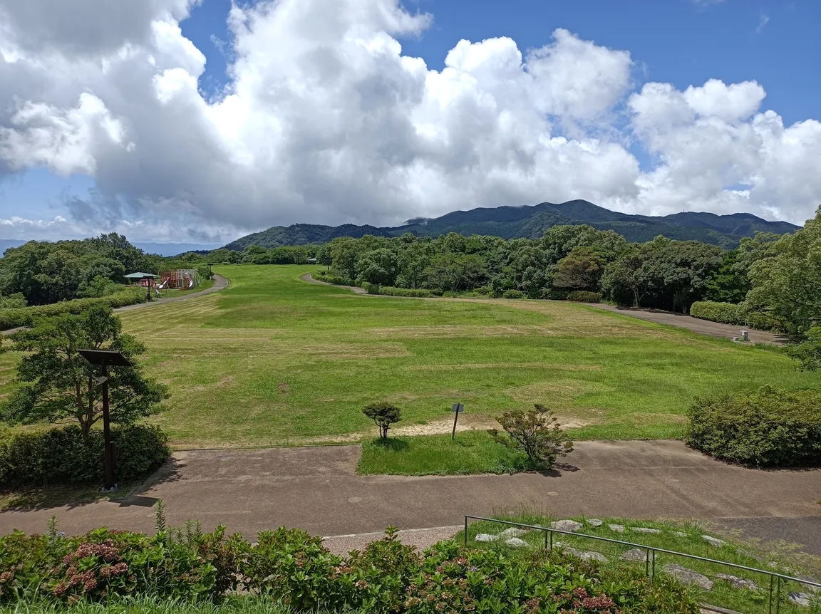 Tohakkei Park