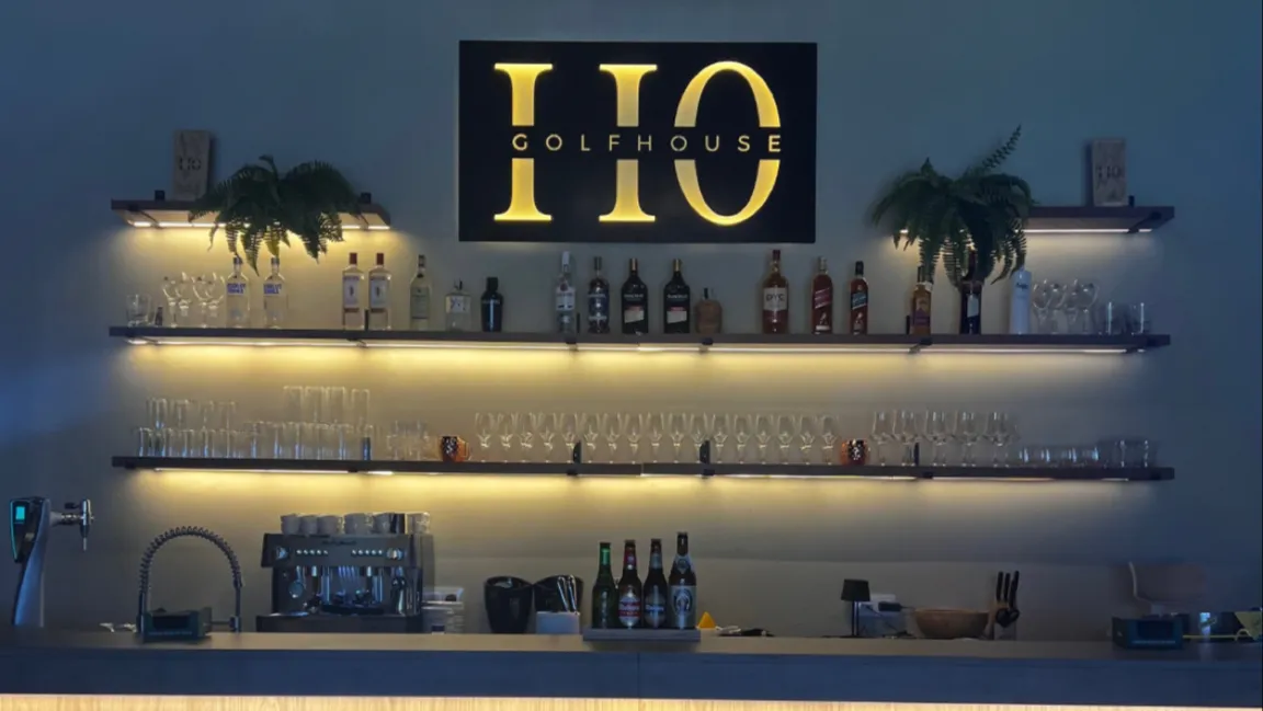 H0 Golfhouse Rooftop