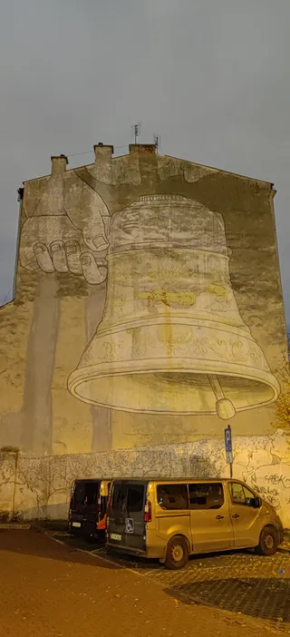 mural Blu "Never Follow"