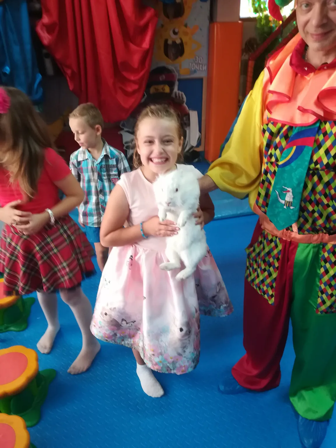 Children's party center Lily Rose Melody