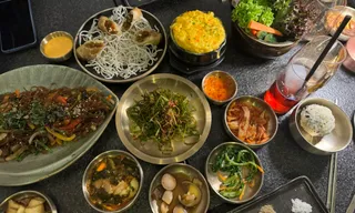 NURI Grill & Bar