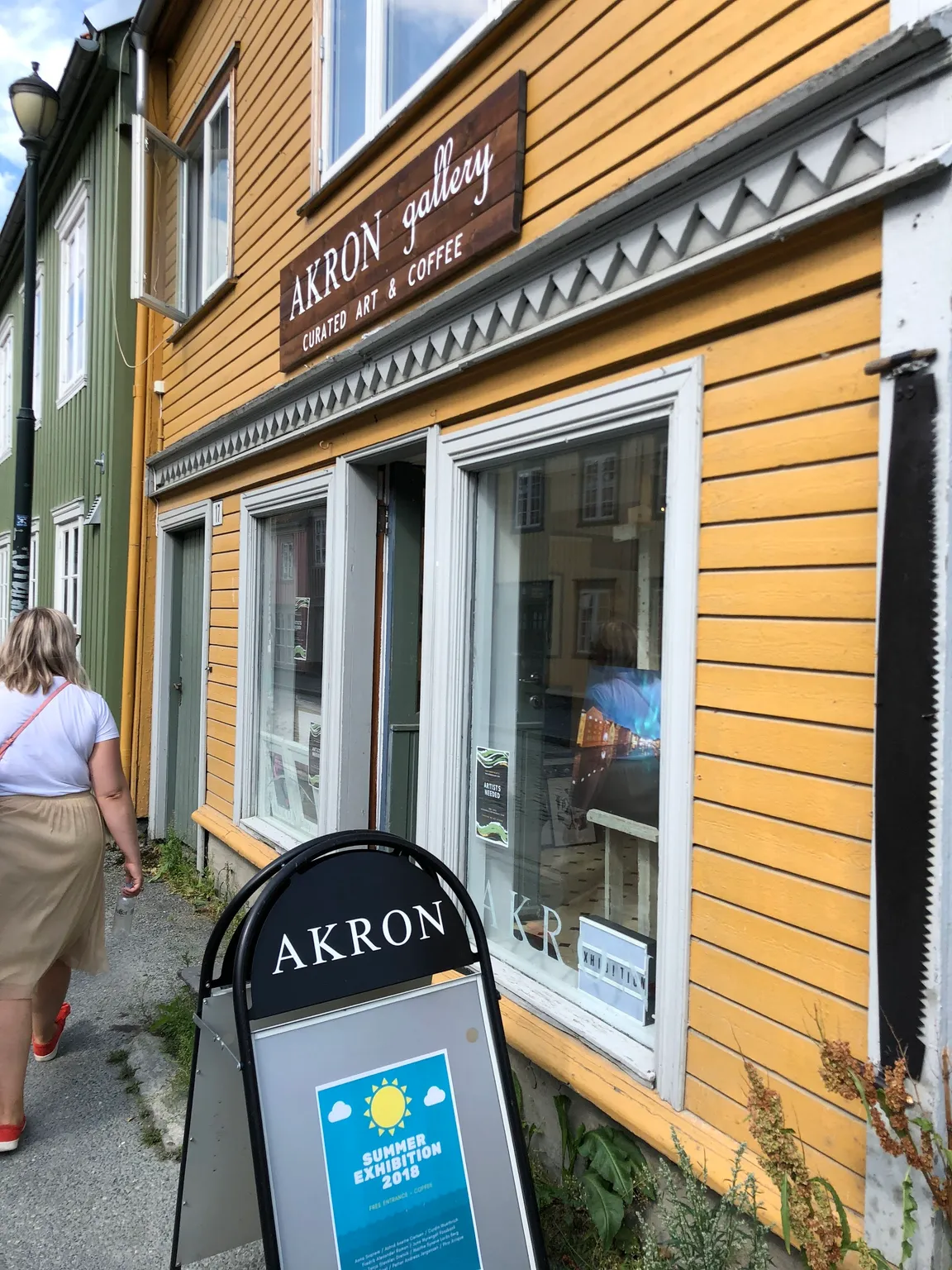 AKRON gallery