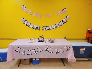 Mandee's Funtastic Play Center LLC