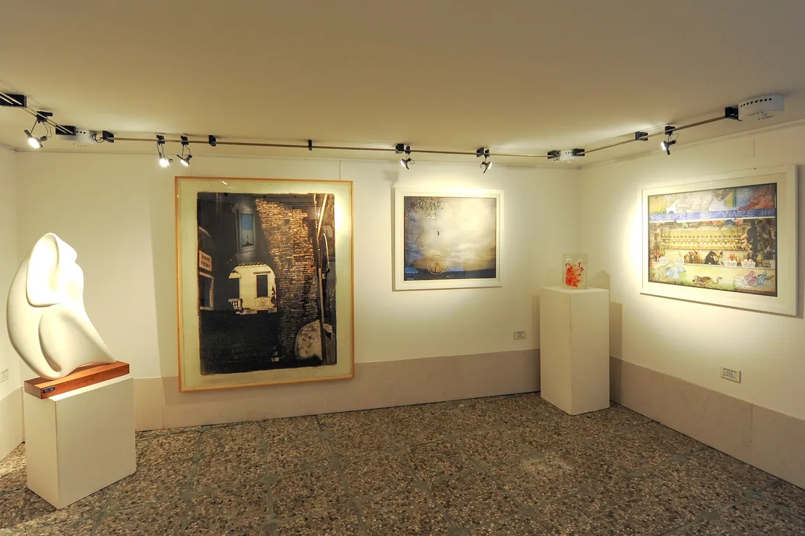 Bugno Art Gallery