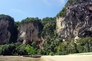 Tonsai Beach