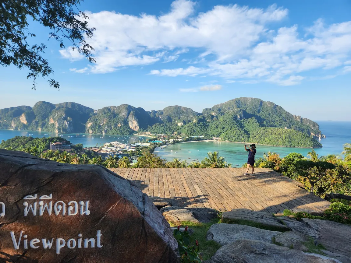 Phi Phi Viewpoint 2