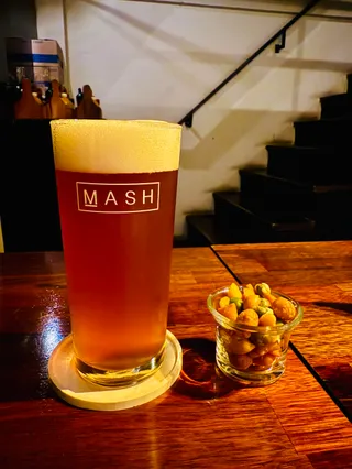 MASH craft brews & bites