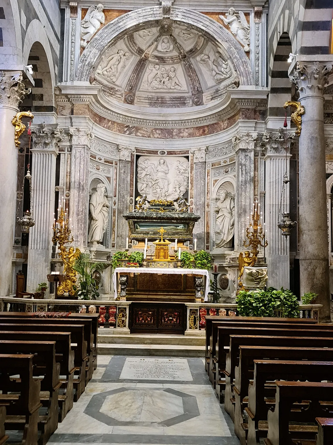 Piazza del Duomo w Pizie