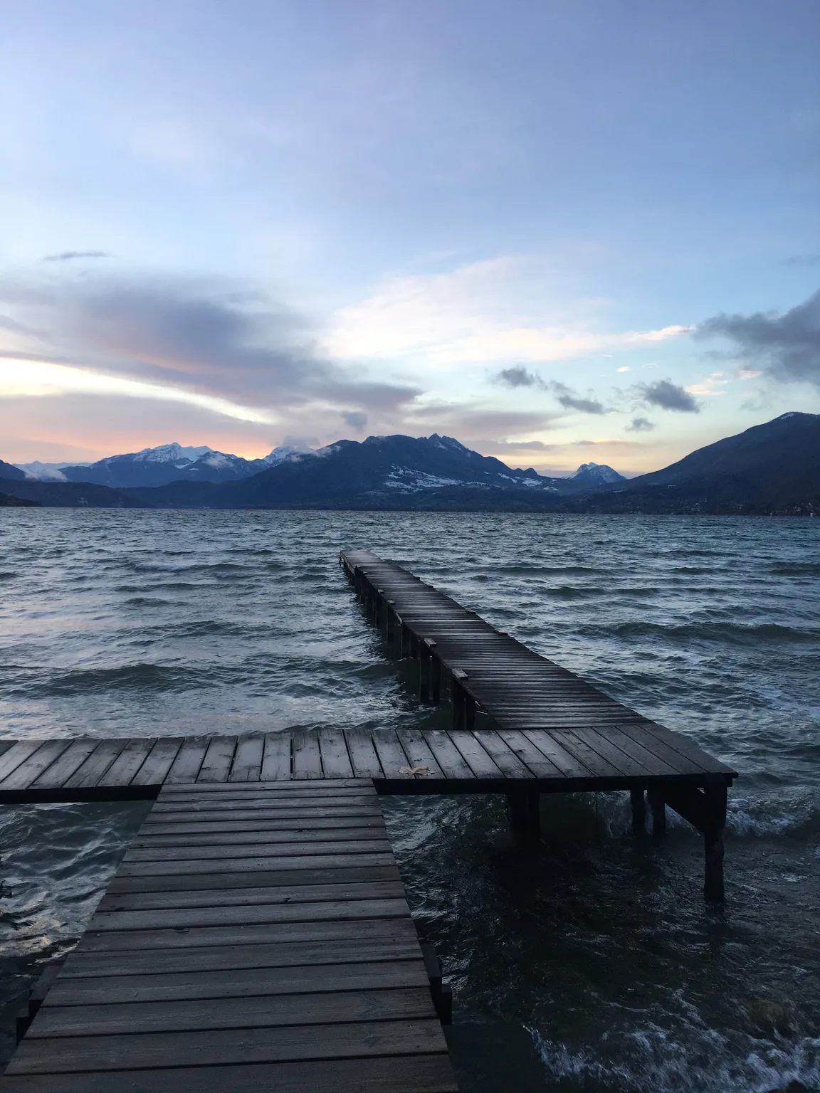 Ponton shooting photo