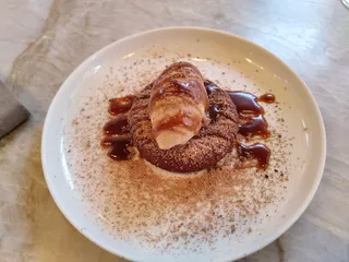 Plates Restaurant & Food Studio