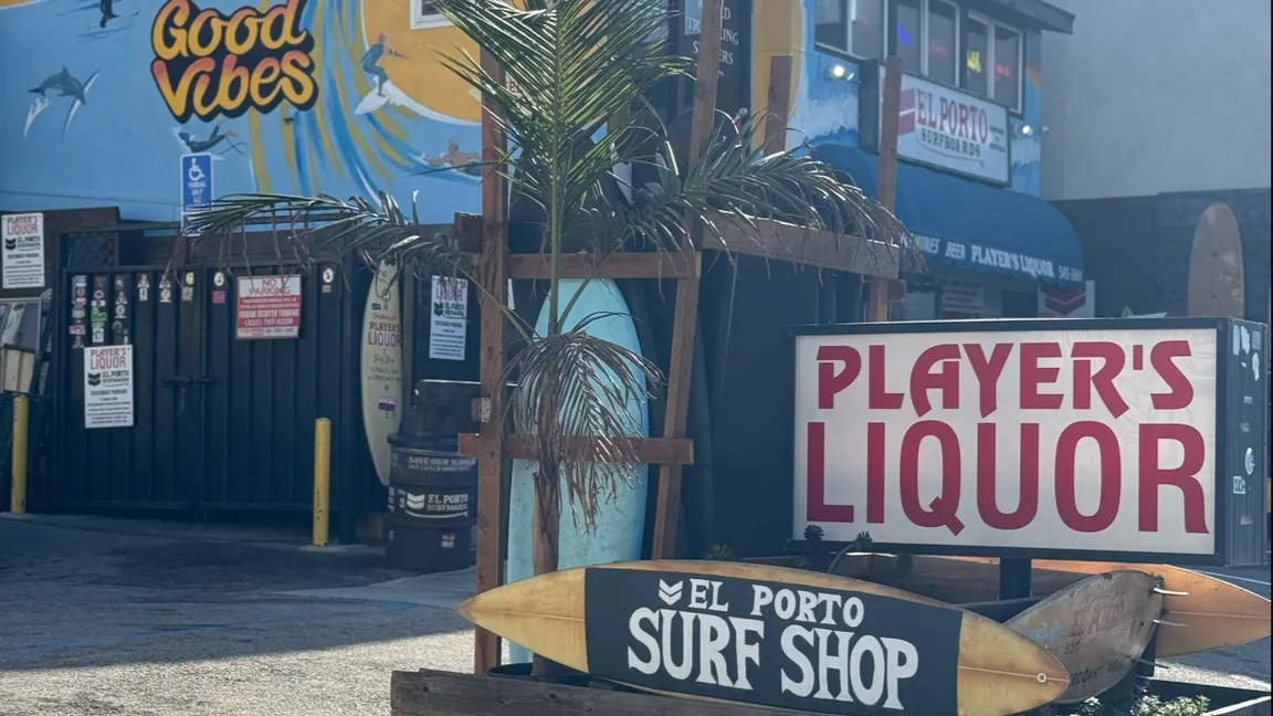 Player’s El Porto Surf Shop, Liquor & Convenience Store