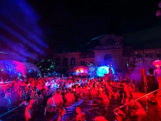 SPARTY - Széchenyi Bath Party