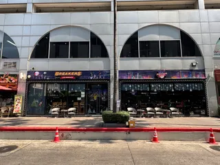 Breakers Live Bangkok