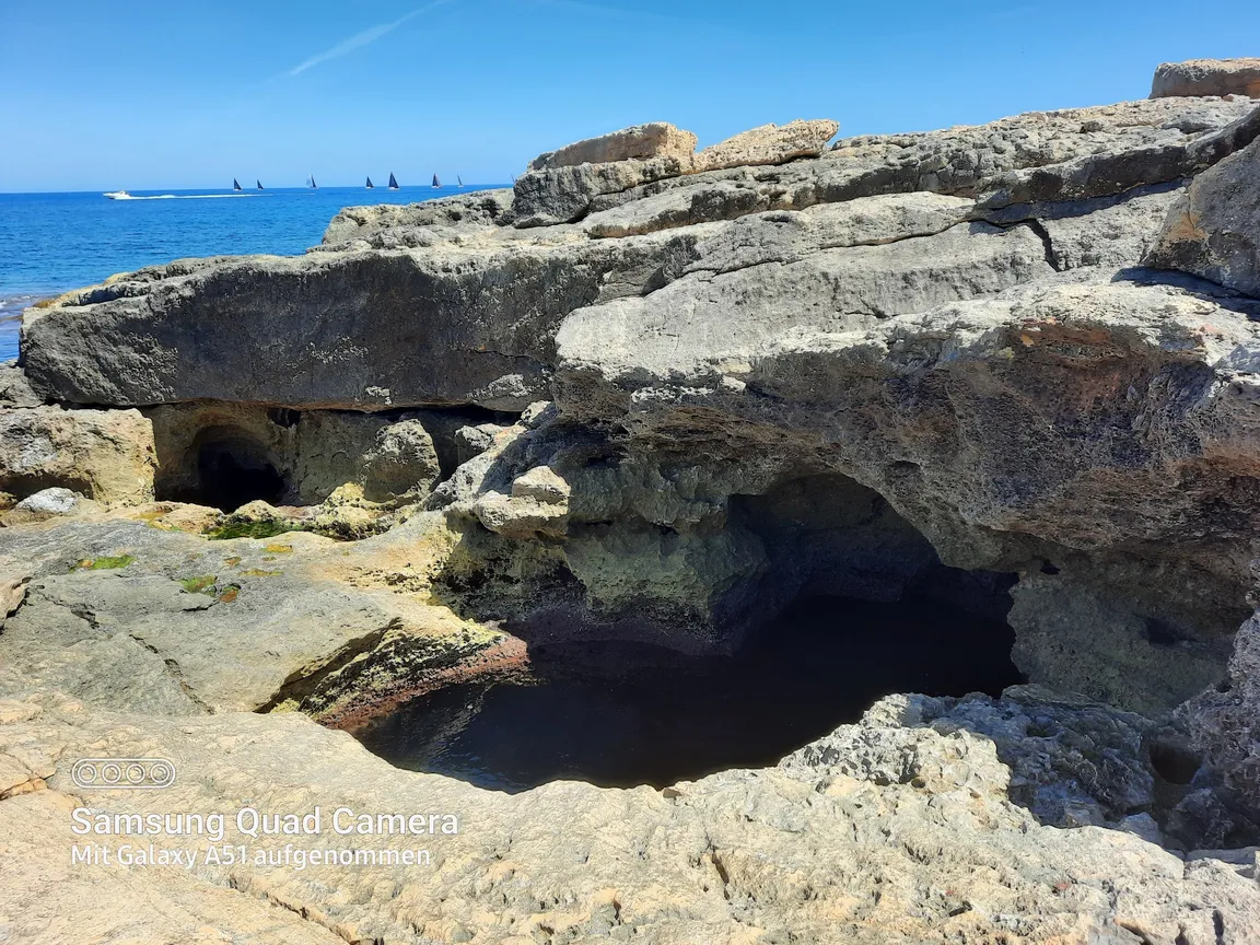 Mini Blow Hole